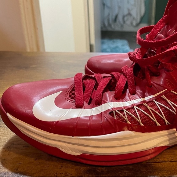 Vintage 2012 Men’s Nike Hyperdunk TB Mid Gym Red/Wht SZ 11 Authentic Hyperfuse - Picture 6 of 9
